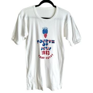 Unisex Vintage 1983 Fourth Of July Cairo Egypt TShirt Size Medium White Red Blue